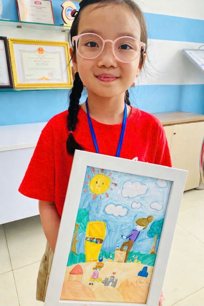 nhat-ky-hoc-ve-cua-lam-anh-tai-tinkle-painting